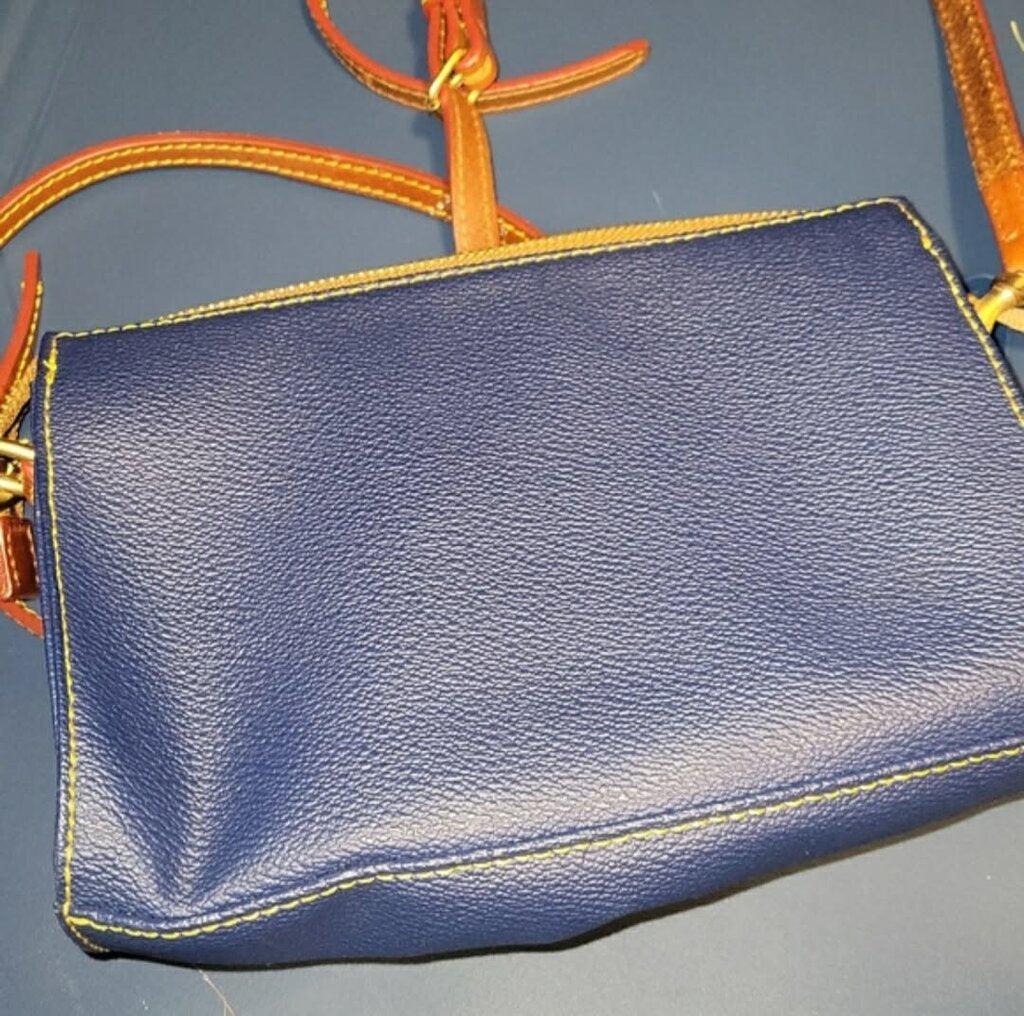 Vintage Dooney & Burke Janice Crossbody Bag